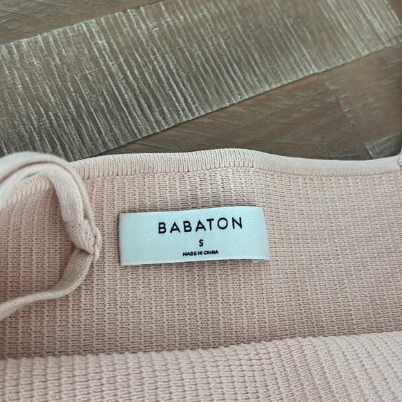 Babaton Tube Tank blush underwire - Picture 2 of 5